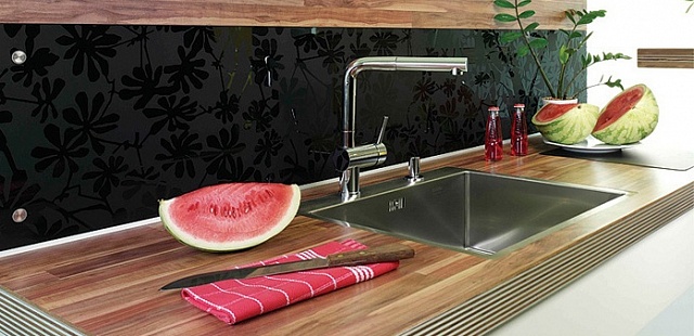 ЛАМИНАТ /ПЛАСТИК/